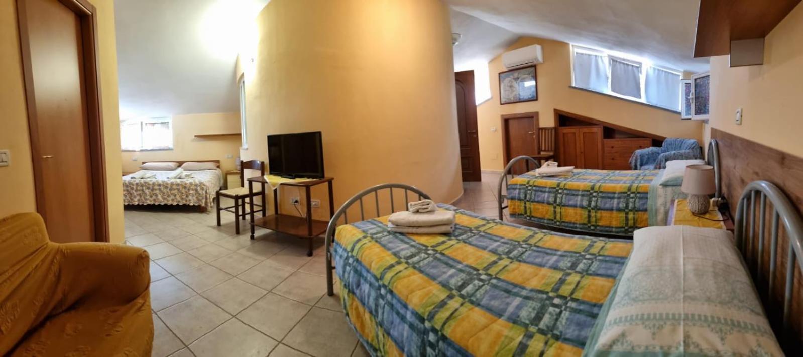 Villa Naclerio Сарцана Екстериор снимка